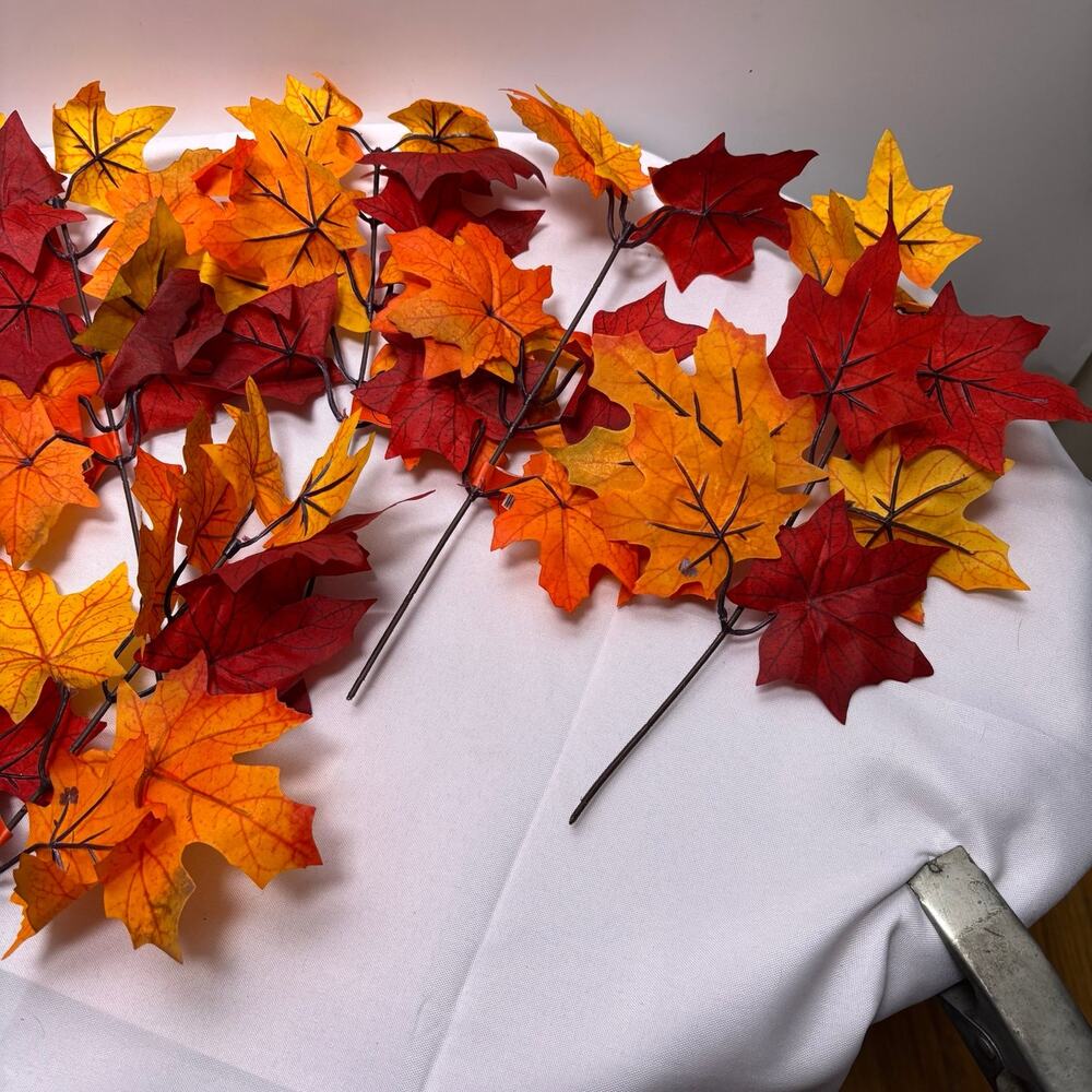 Hobby Lobby Artificial Fall Leaves (7 Count) - Picture 3 of 6